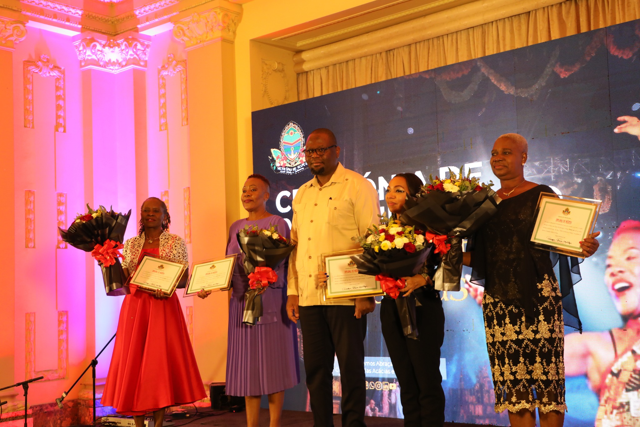 Coreógrafas e bailarinas ganham atenção de Rasaque Manhique