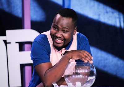 Valter Tembe vendeu amendoim torrado antes da fama e faz 10 anos de carreira sem polémicas