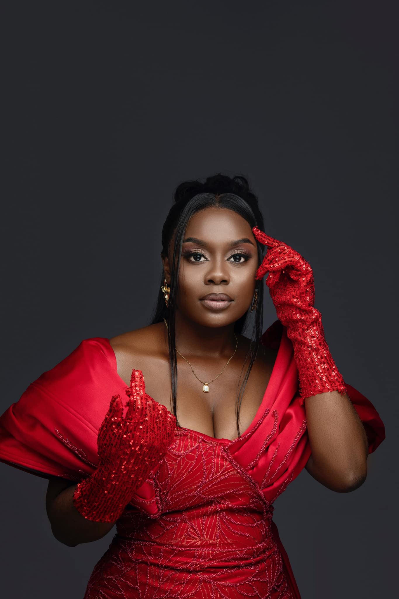 Áquila Chirindza repudia as uniões prematuras na sua nova música