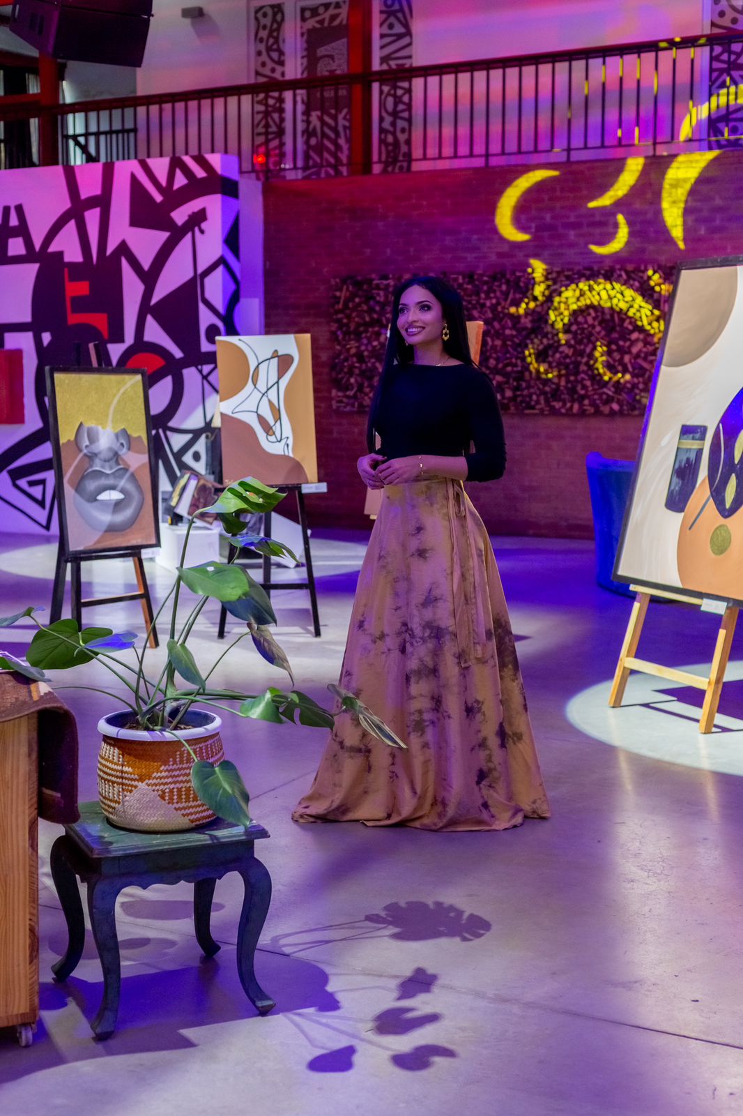 Catorze ‘’Eco da Terra”, de Jo Carina: Da exposição à crítica do observador