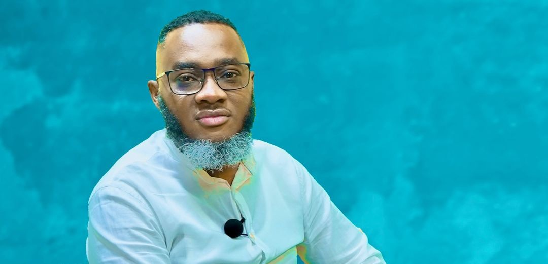 Emerson Miranda assina contrato com a Bom Som Channel de Anselmo Ralph