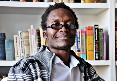 Léo Cote regressa com “Instalação Do Corpo”