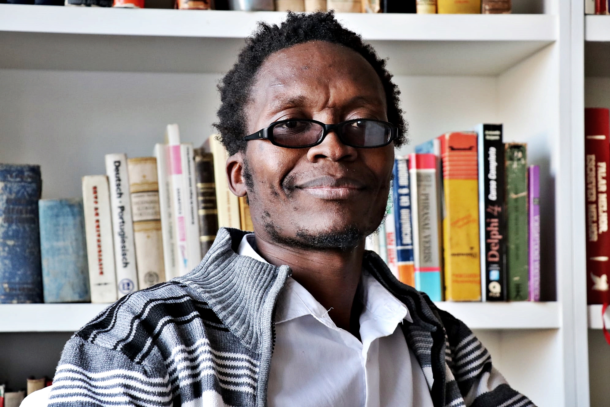 Léo Cote regressa com “Instalação Do Corpo”