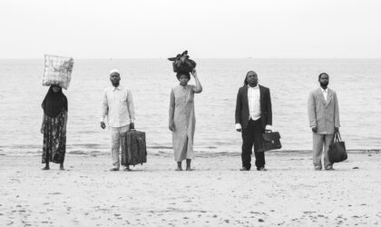 Phayra Baloi estreia “Nossos Corp(u)s” no Teatro Avenida