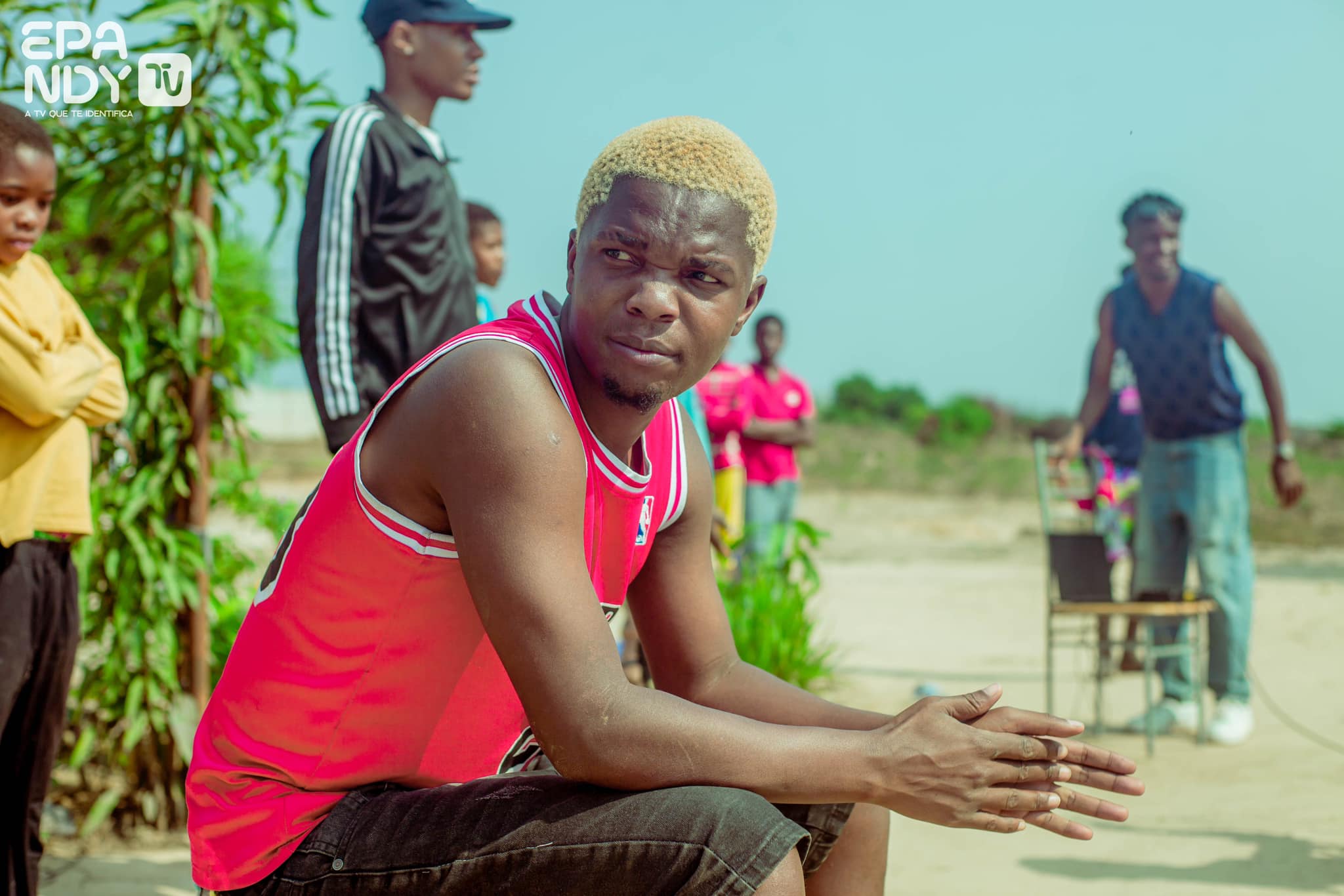 Tio Yado realiza sonhos de Jovens em Lichinga