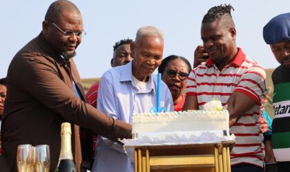 Xidiminguana é homenageado pelo Conselho Municipal de Maputo