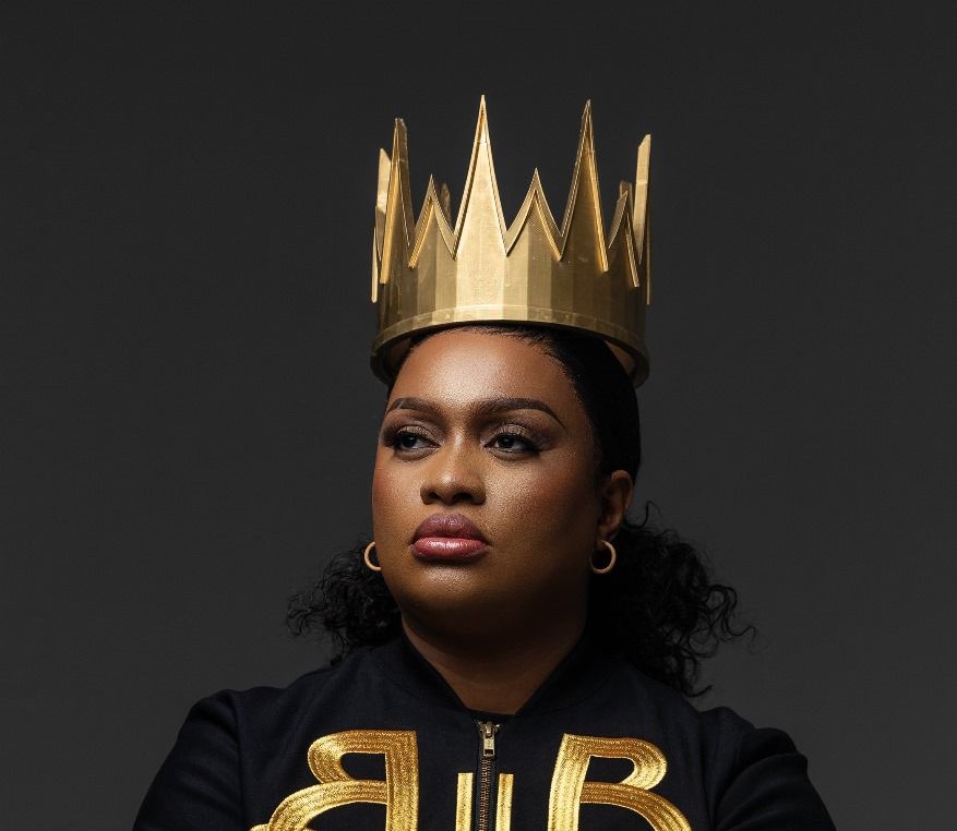 Iveth lança a música “Ser Mãe” ao lado de Paulina Chiziane e Mimae