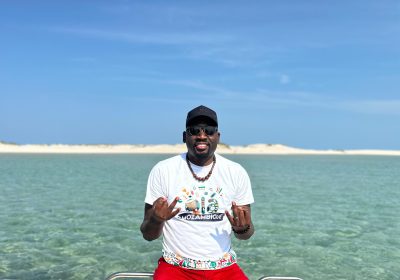 DJ Ardiles visita Bazaruto e diz que  é “preciso explorar e valorizar o que é nosso”