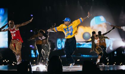 Chris Brown encanta na África do Sul: Moçambicanos viajam para assistir o show no FNB Stadium