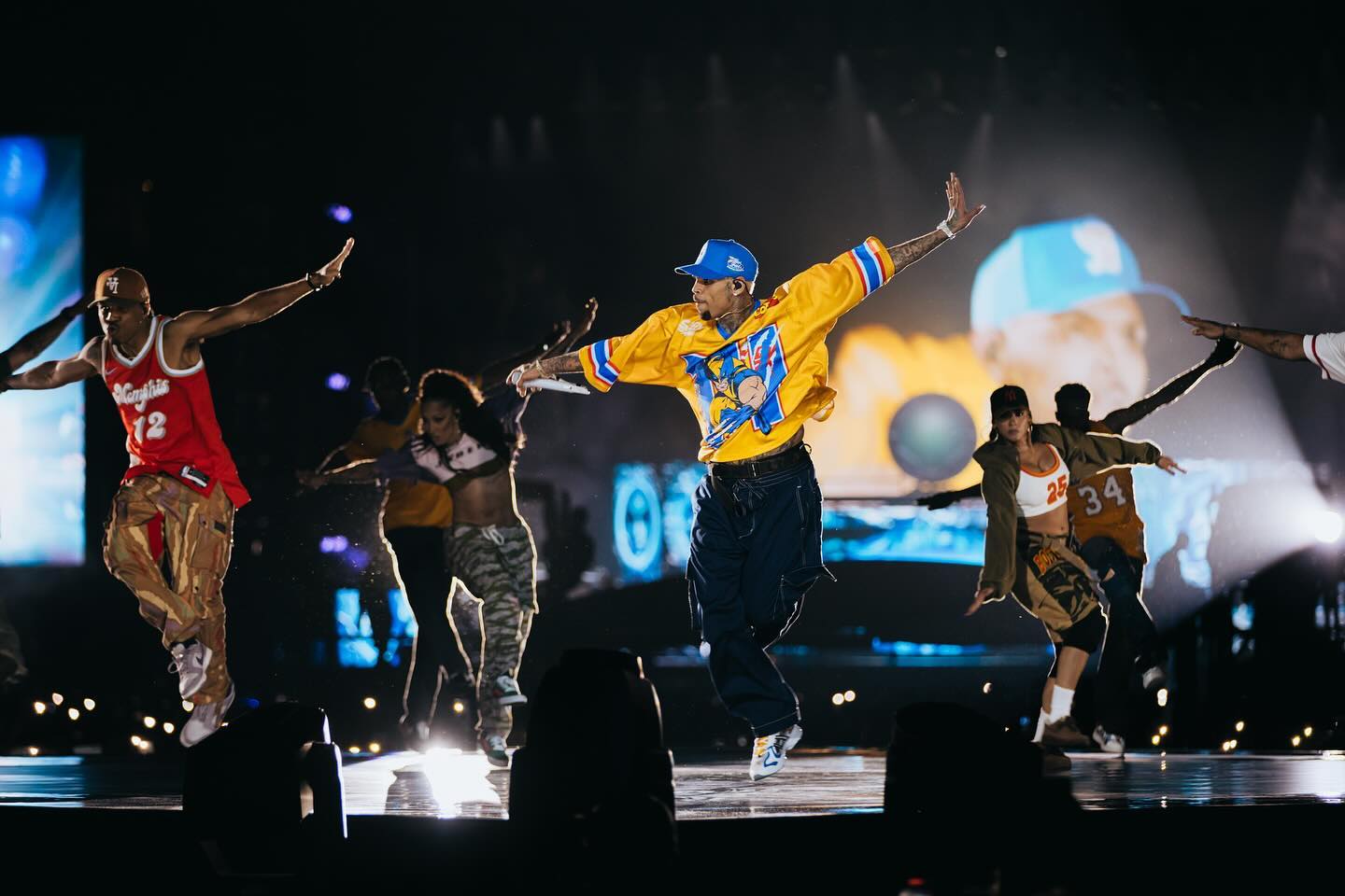 Chris Brown encanta na África do Sul: Moçambicanos viajam para assistir o show no FNB Stadium