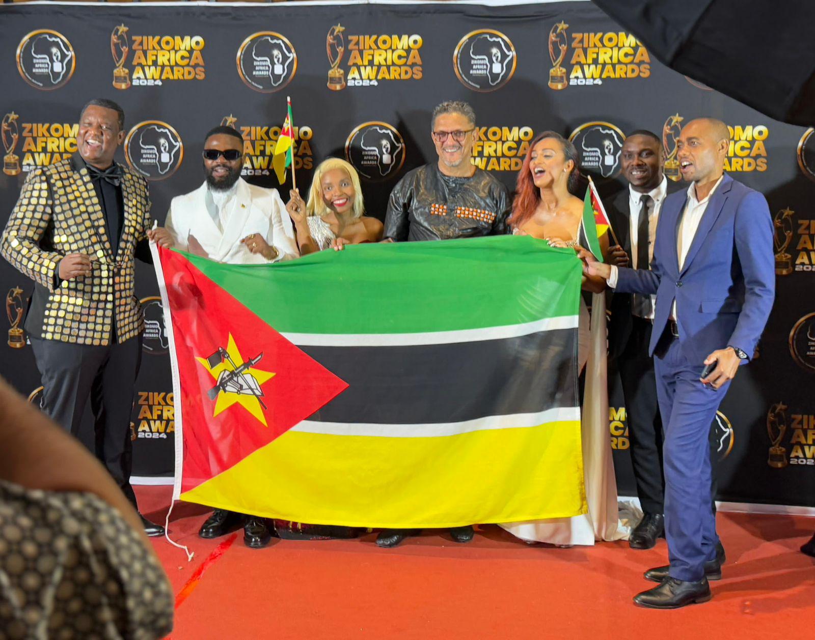 Kátia Vanessa triunfa no Zikomo Africa Awards: “Melhor Música Colaborativa do Ano” pelo segundo ano consecutivo