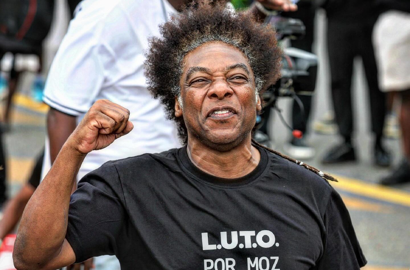 Sob a umbrela do Movimento L.U.T.O por Moz, Comunidade artística faz uma concentração pela união