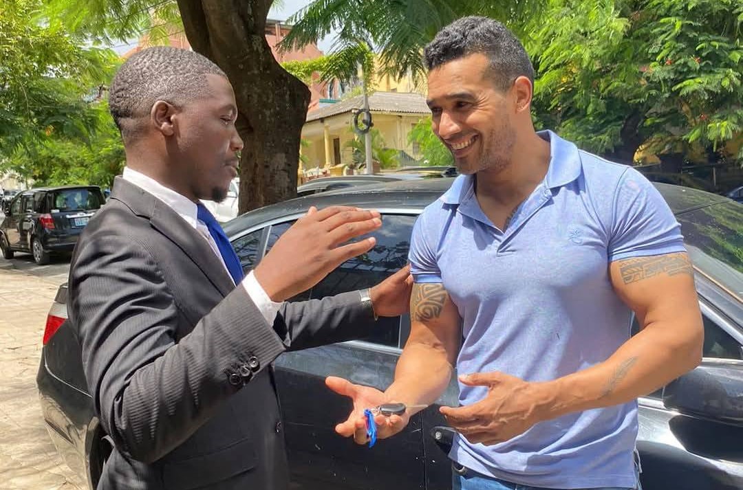Jornalista da TV Sucesso devolve BMW “problemático” de Ivo Mahel