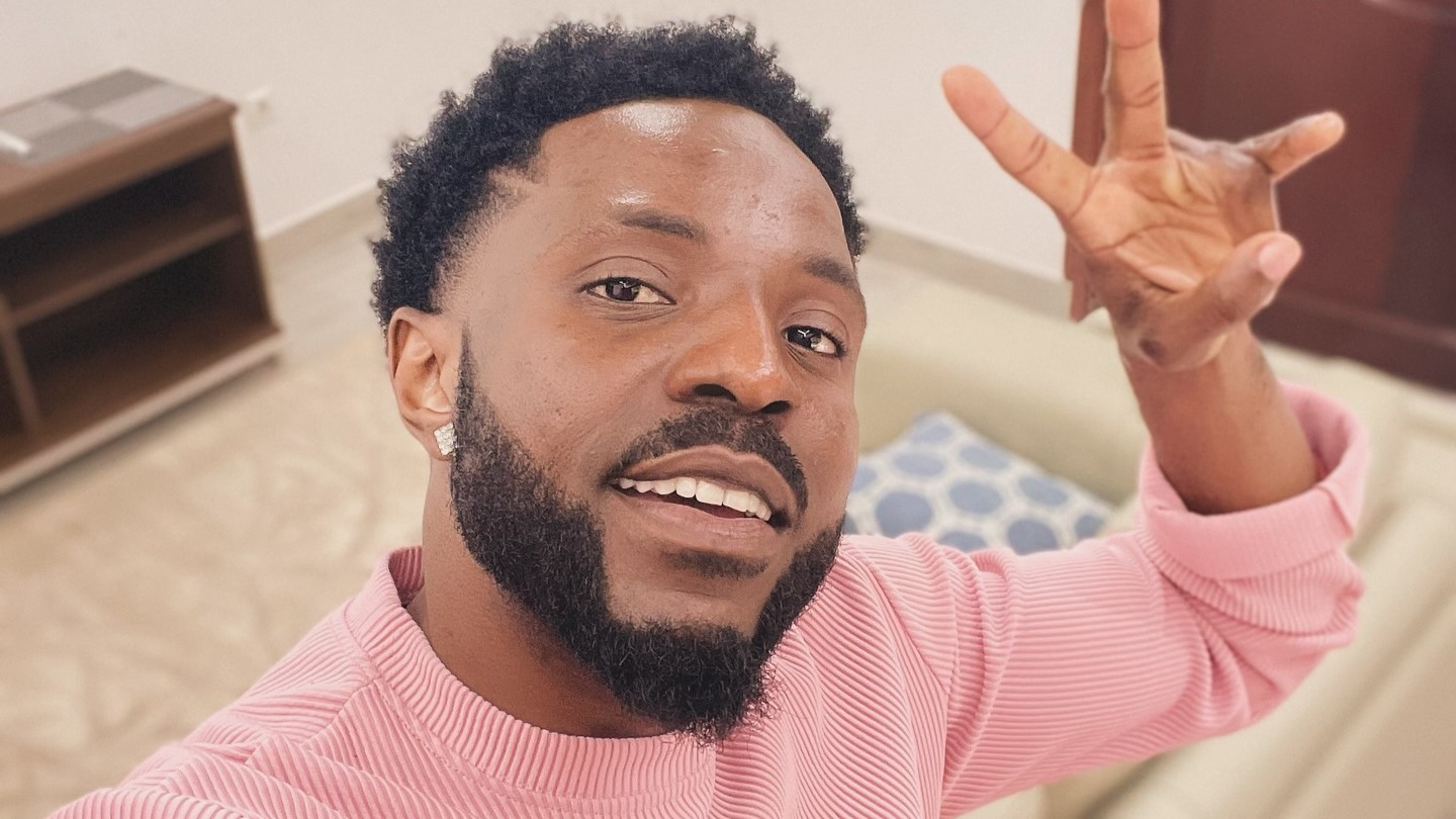 Az Khinera revela que cobra cachê de 70 mil meticais por show