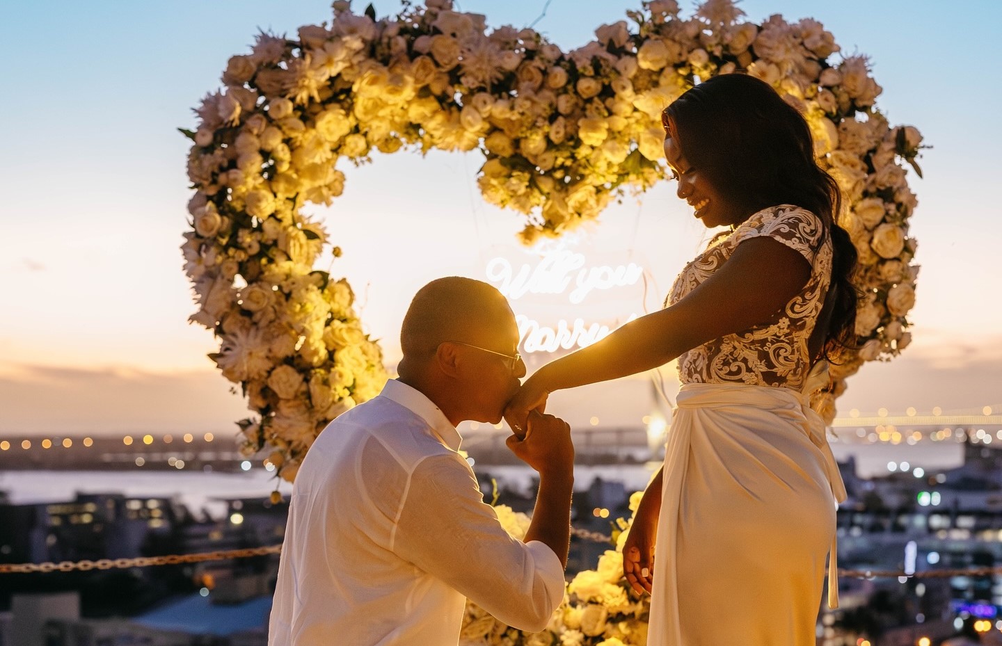 Depois do pedido de casamento, internautas pedem a “oração da Isis Brumo”