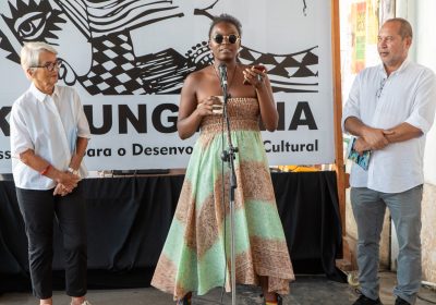 Lizzie Ana Uamusse apresenta “Entre Mundos” na Galeria Kulungwana