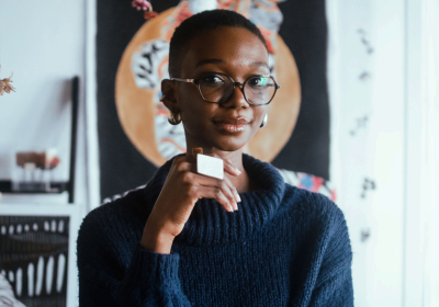 Maria Chale expõe “Agente da Passiva” na Fundação Fernando Leite Couto