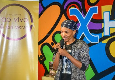 Obedes Lobadias lança “Labiríntimos ou poemas mal escritos” em Maputo