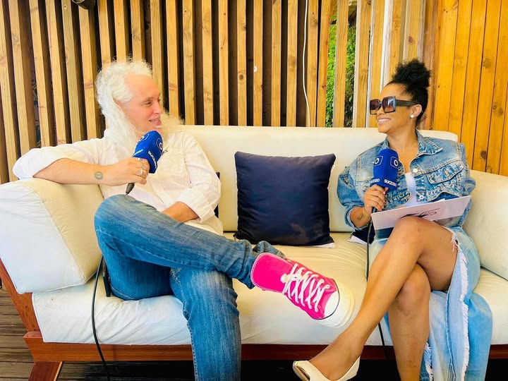 Influenciadores digitais e a ilusão da fama: Amável Pinto alerta sobre os perigos das redes sociais