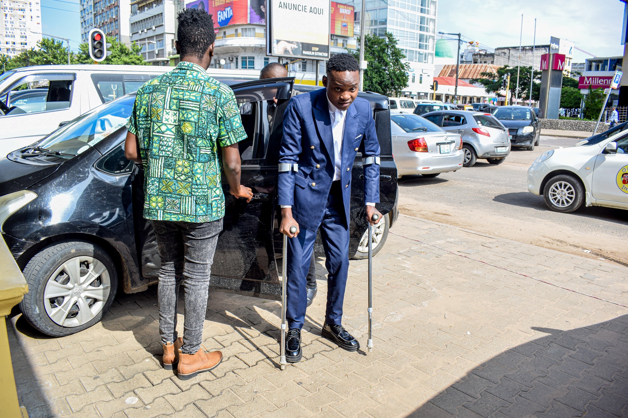 Ainda em recuperação, Valter Artístico anuncia nova música: “Amém”