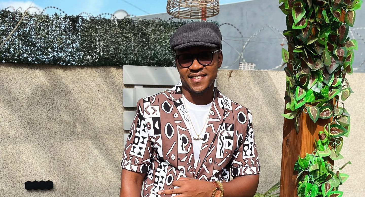 4 e 5 de Maio têm dono: Justino Ubakka lança álbum em duas fases