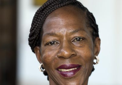 Lica Sebastião dá voz às mulheres nas artes plásticas moçambicanas