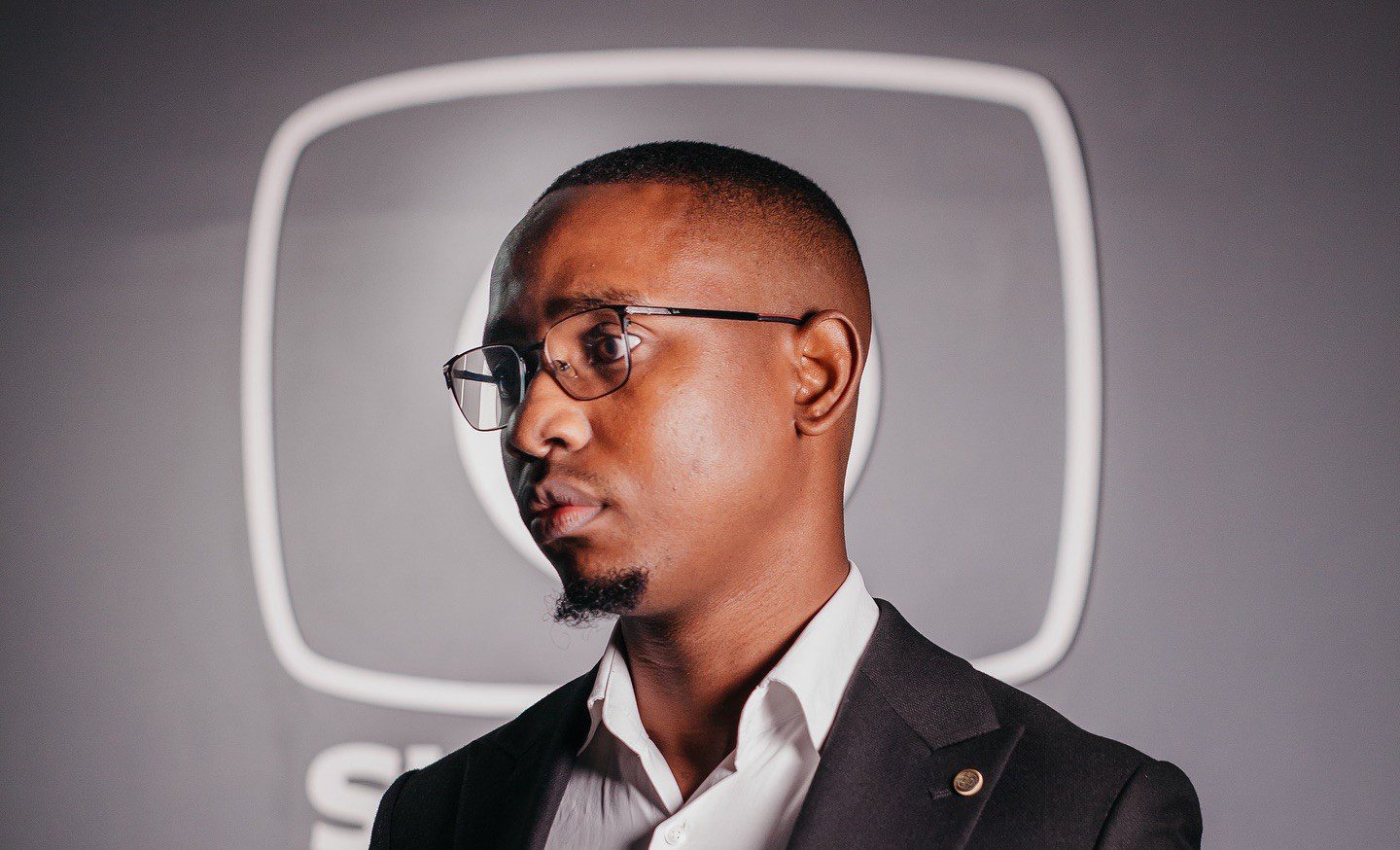 Afonso Chavo vai apresentar o programa “Grandes Debates” na TV Sucesso