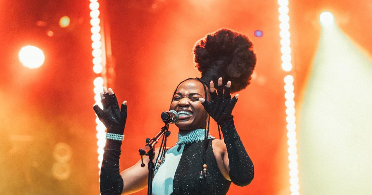  Assa Matusse leva a alma moçambicana ao palco do MTN Bushfire 2025