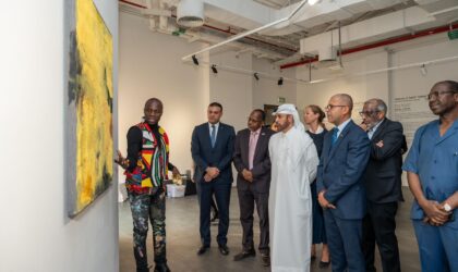 Sebastião Coana leva arte moçambicana ao Qatar com a exposição “Ecos da Terra”