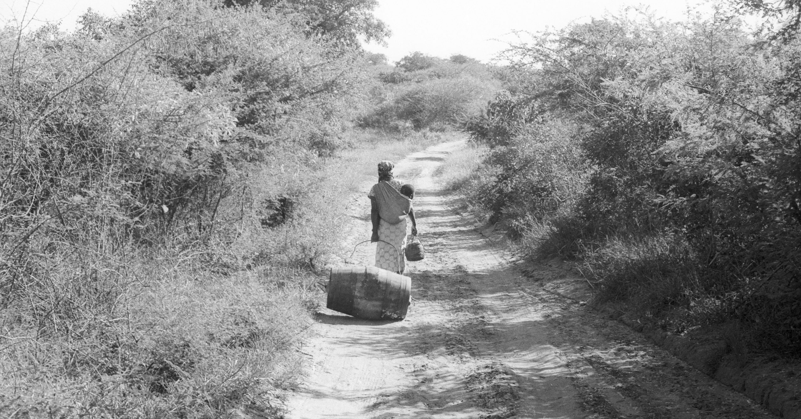 Fotografias de Ricardo Rangel ganham nova leitura em exposição no CCFM