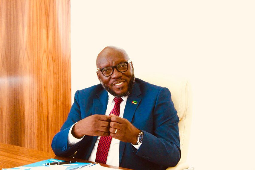 Caifadine Manasse garante quitação total da dívida com atletas ainda este ano