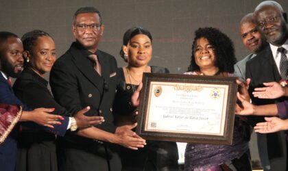 Gabriel Júnior distinguido com Diploma Martin Luther King em Maputo