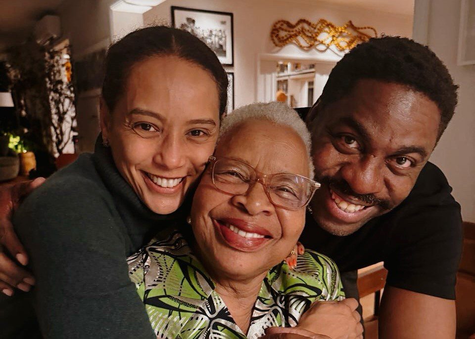 Taís Araújo e Lázaro Ramos recebem Graça Machel e Josina Machel