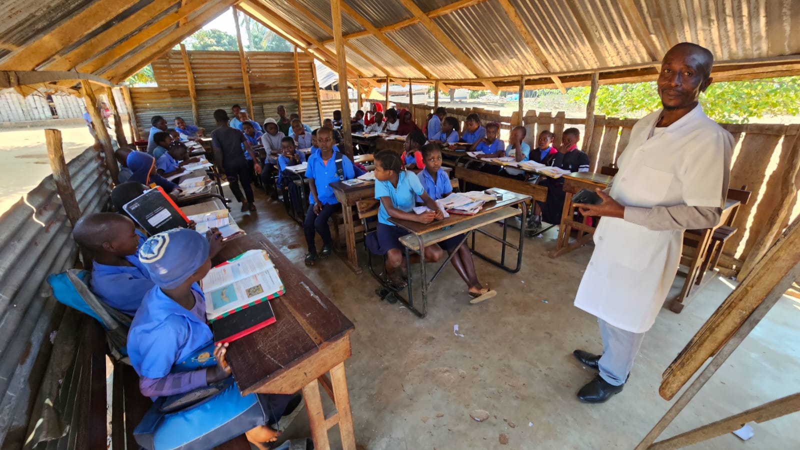 “Paulo Freire, Josué de Castro e dona Iolanda estiveram comigo em Moçambique” – Itamar Nobre