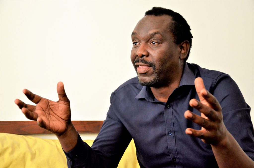 Aurélio Furdela prepara o lançamento do romance histórico “Nas Garras do Conflito”