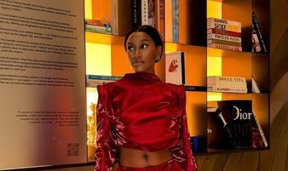 Influencer moçambicana Brownyn representa Moçambique no The Pink Table em Paris