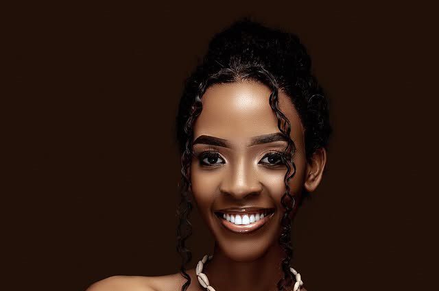 Neima Sitoe representa Moçambique no Zimbabwe Fashion Week 2025