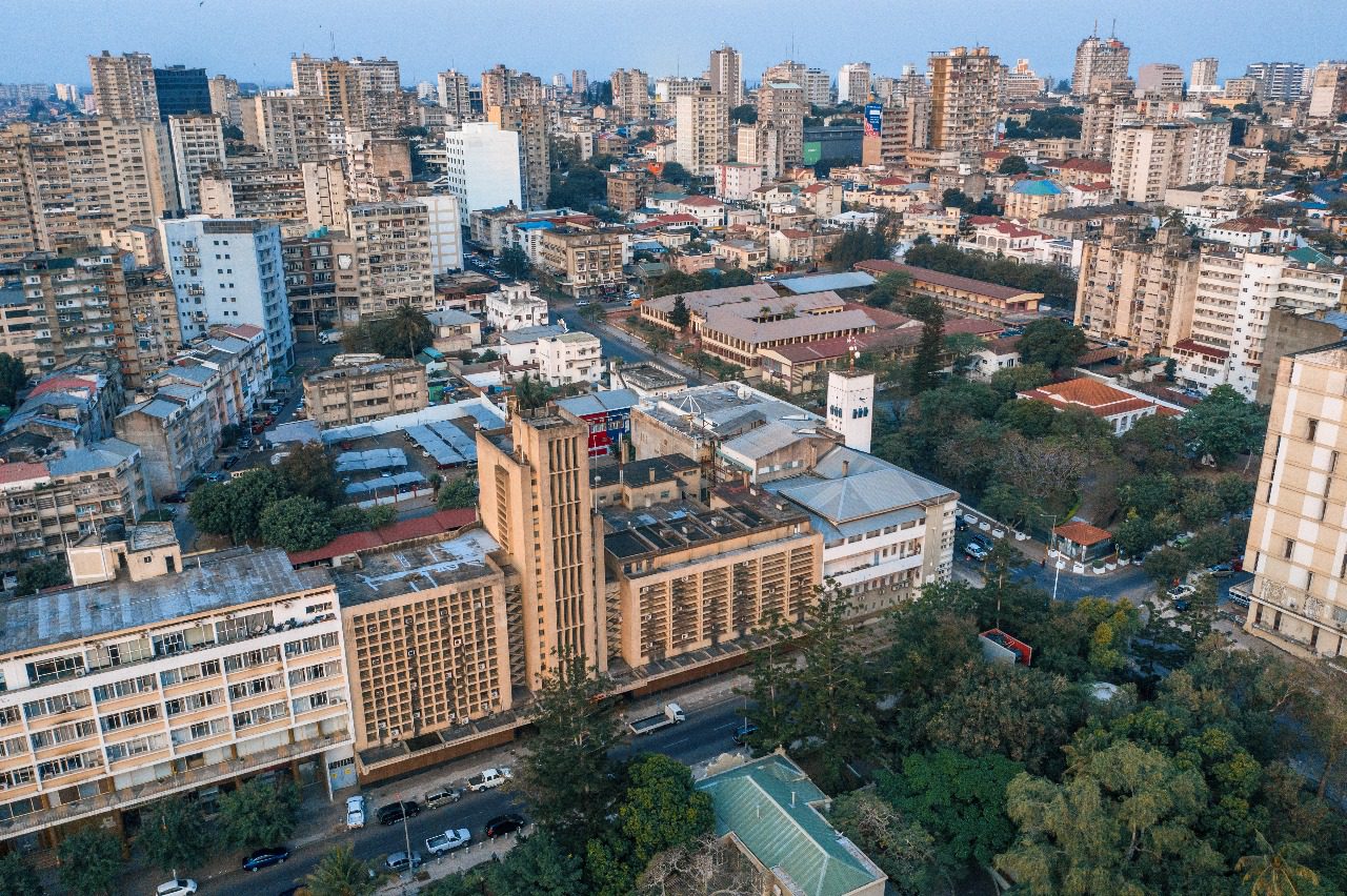 Rádio Moçambique celebra 50 anos com actividades abertas ao público em Maputo Rádio Moçambique celebra 50 anos com actividades abertas ao público em Maputo