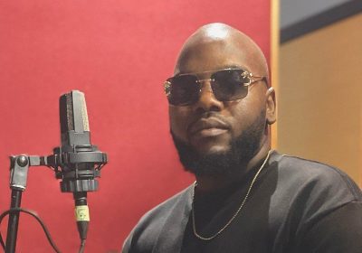 Cláudio Ismael prepara novo projecto musical e anuncia “Traição não mata”