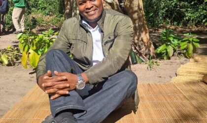 Ortega Teixeira lança obra literária no âmbito do jubileu dos 50 anos da Rádio Moçambique