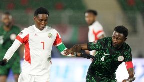 Dominguez, Mexer e Reinildo anunciam fim da carreira nos Mambas