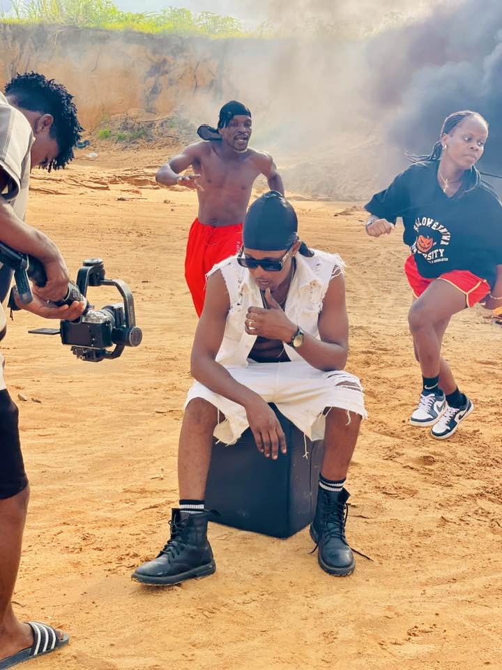 FZ FILA NOVA lança “Ex” história que reitera valorização dos sentimentos amorosos 