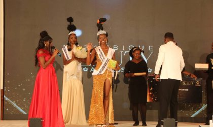 Arsénia Joaquim coroada a mulher mais bonita de moçambique