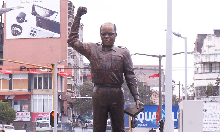Ex-ministra da Cultura e Turismo evita pronunciar-se sobre polémica estátua de Eduardo Mondlane