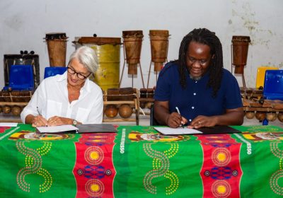 Kulungwana e Ntsindya levam música clássica para fora do centro da cidade