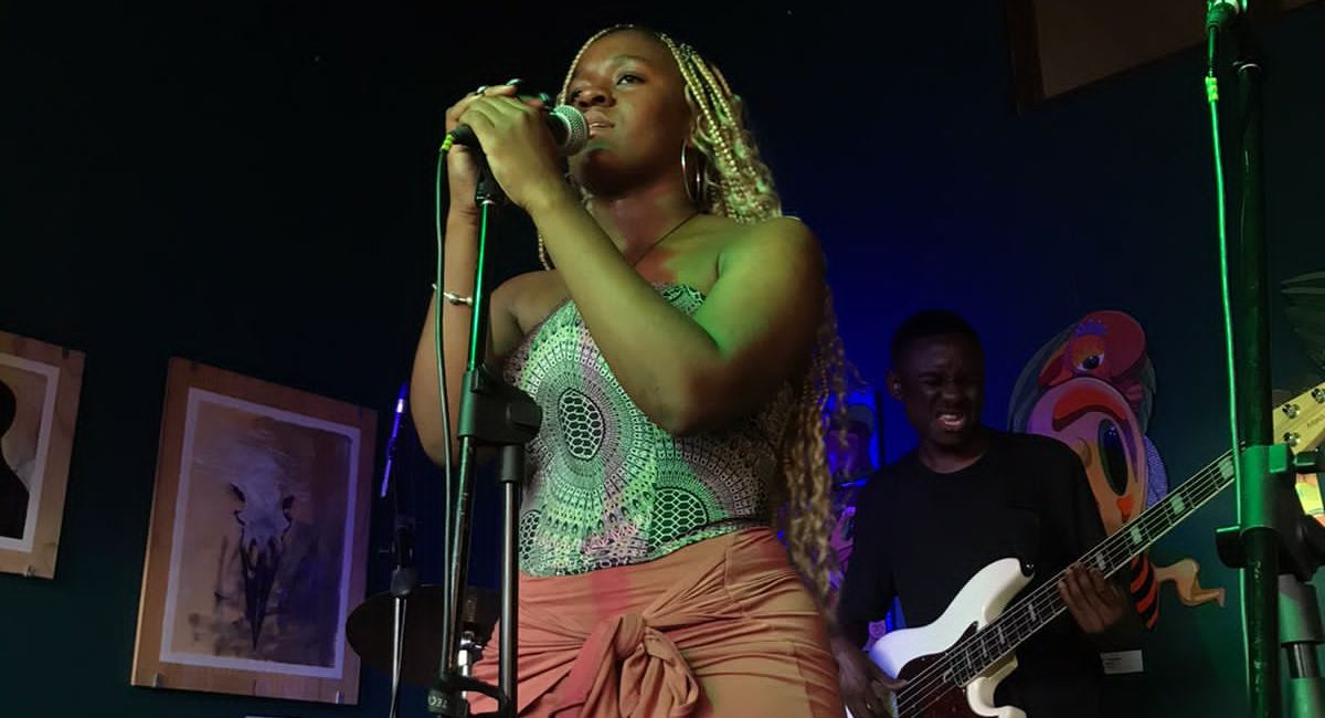 The Rosee apresenta EP “Bittersweet” na Mbenga Live Session