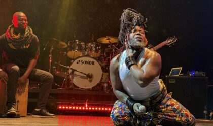 A electrizante apresentação de Niinee de Radjha Ally