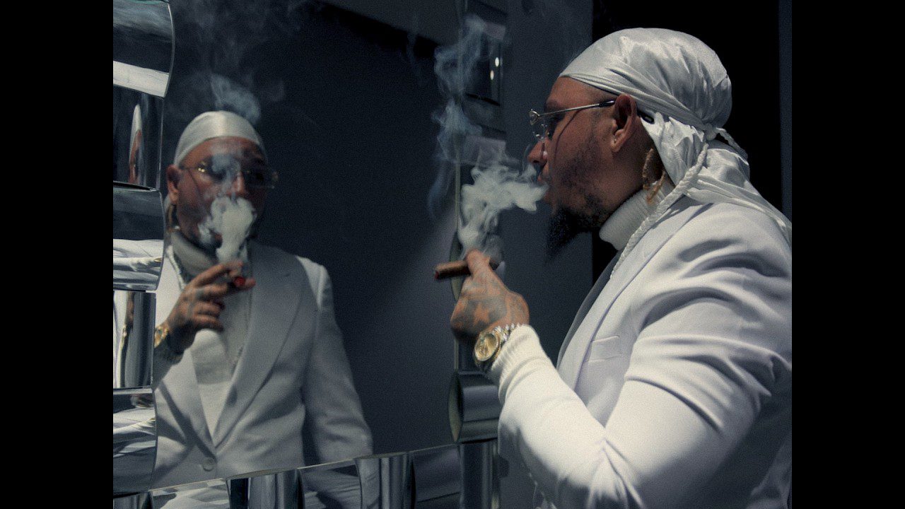 Ary The King questiona “Onde que dói?” no seu novo trabalho