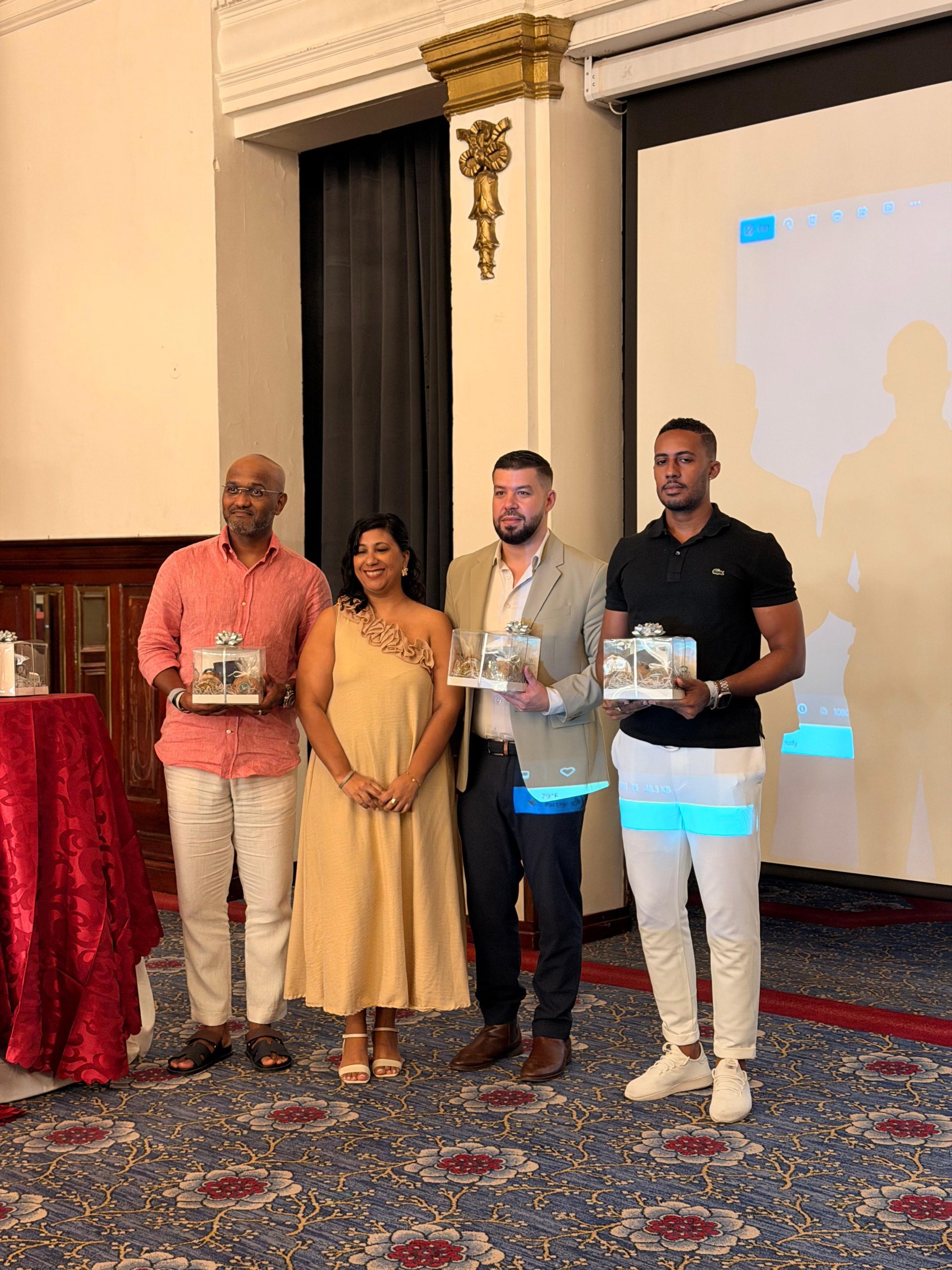 “Chá de Liderança” junta decisores em Maputo para debater o futuro da liderança consciente