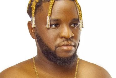 John Pires da Cunha lança “Naphulo”